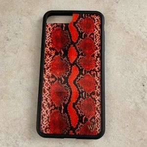 Wild flower red snake skin 8plus case